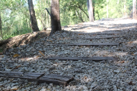 Remaining railway tracks at the Hell Fire Pass